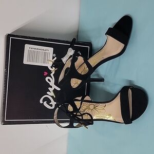 🌈NIB Qupid  LITA Black Suede Open Toe Ankle Tie Heels Size 5.5
